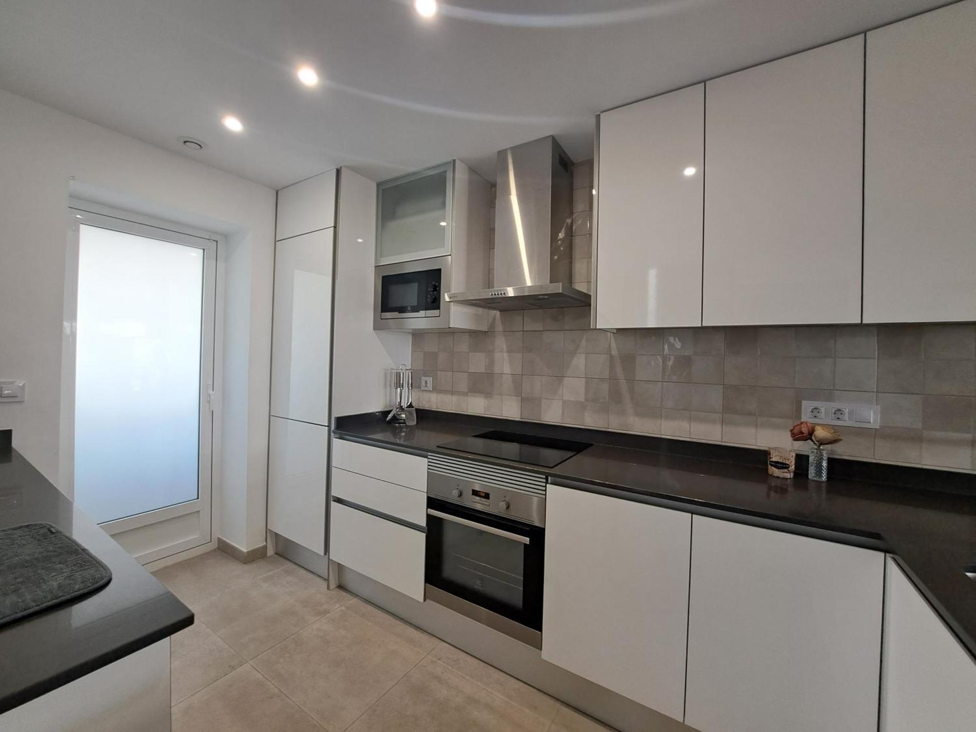 Marysol Apartment ปุลปี ภายนอก รูปภาพ